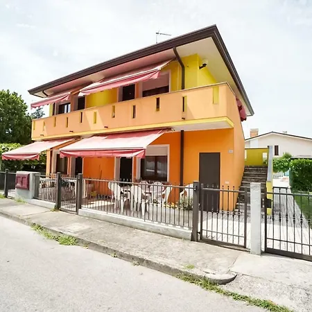 Carola Apartment *